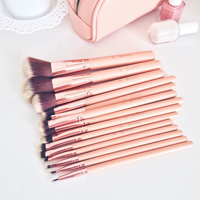 Bộ cọ makeup BH Chic Brush Set