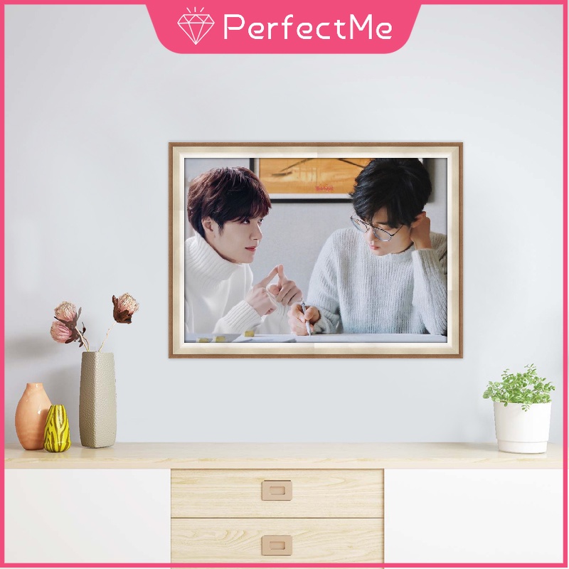 Bộ dụng cụ làm tranh đính đá treo tường trang trí nội thất hình Vương Nhất Bác và Tiêu Chiến diy 40x30cm