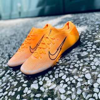 Giày Bóng Đá Cỏ Nhân Tạo Mercurial Vapor 13 bo thun Vàng mũi Trắng TF