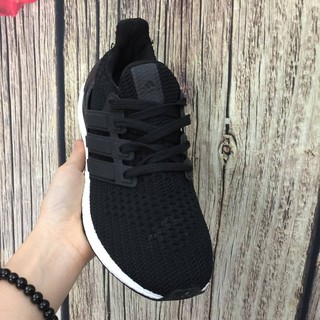 Giày ultra boost đen trắng 4.0