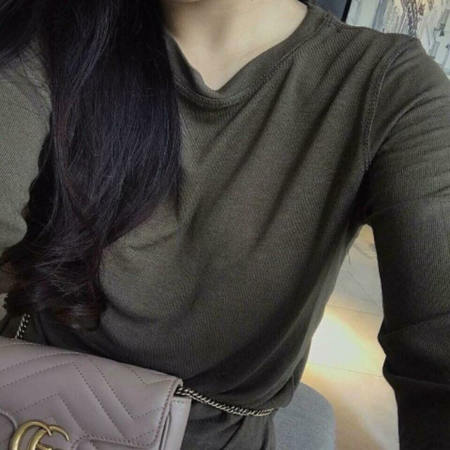 🔥🔥🔥Năm nay có mã áo len Giấy cho chị em, vải này hiếm cực luôn. 

👏👏Đẹp lắm ấy, mặc nhẹ tênh, sang chảnh | BigBuy360 - bigbuy360.vn