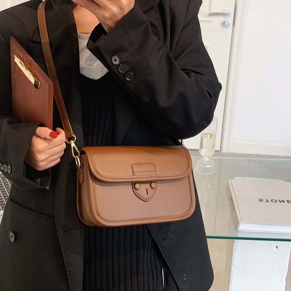 Túi nữ đa trơn khóa họa tiết thời trang- MA304