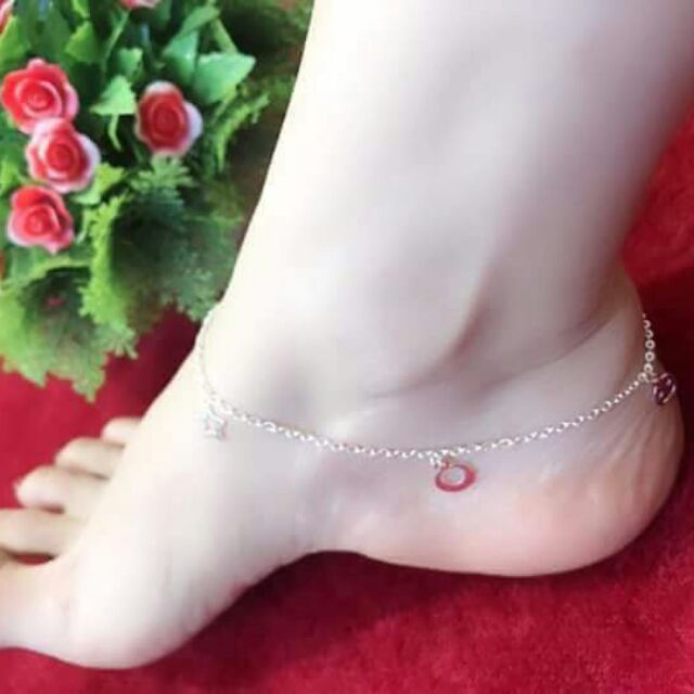 Lắc chân bạc