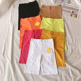 Quần legging ngố trắng đen