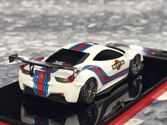 Xe Mô Hình Ferrari 458 Italia Racing Limited 299pcs 1:64 Scale Mini ( Martini )