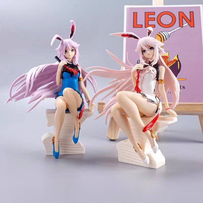 Mô hình nhân vật anime mặc sườn xám bằng PVC