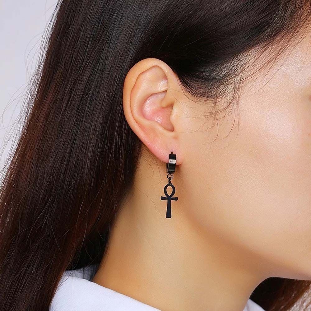 Bông tai hình chữ thập phối tua rua nhiều màu phong cách hip hop thời trang cho nam