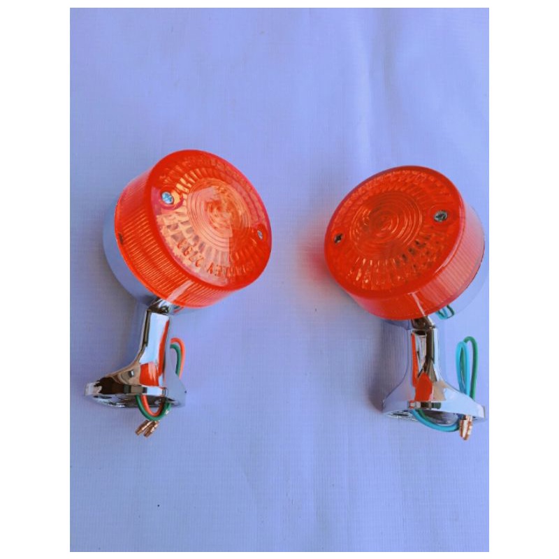 CỤM ĐÈN XI NHAN SAU XE CUB 50 40K/1CÁI