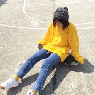 SWEATER VÀNG