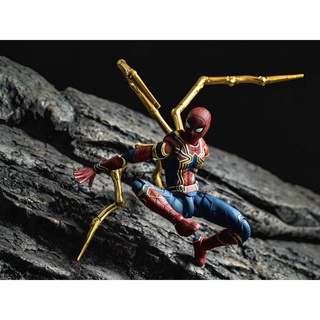 Mô hình Iron Spider Man Avengers Infinity War SHF bootleg