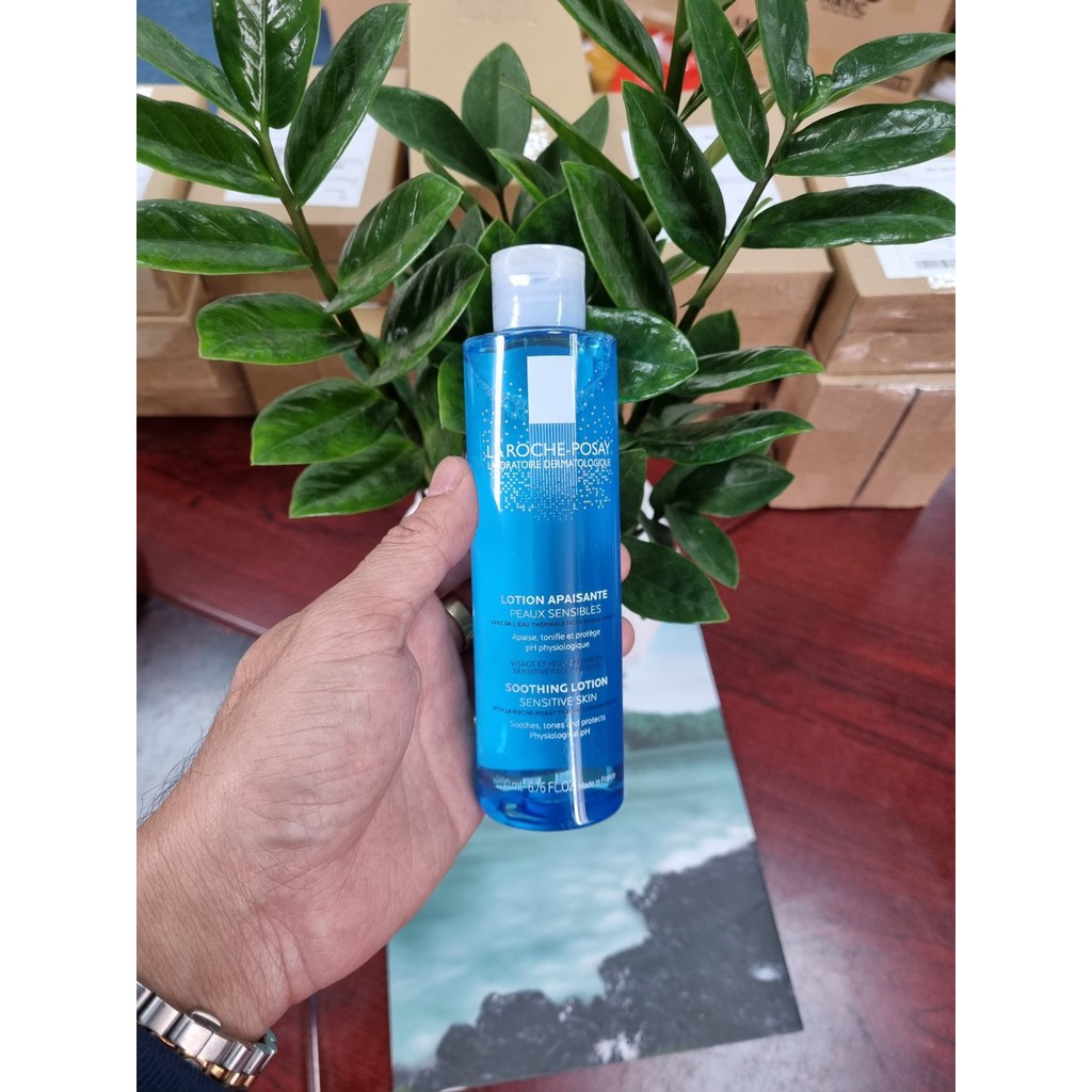 Nước hoa hồng dành cho da dầu mụn - da nhạy cảm LA ROCHE POSAY 200ML | BigBuy360 - bigbuy360.vn