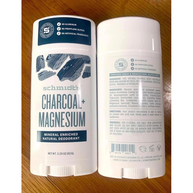 Mua tại Mỹ - Lăn khử mùi than hoạt tính Schmidt’s Charcoal 92g chính hãng