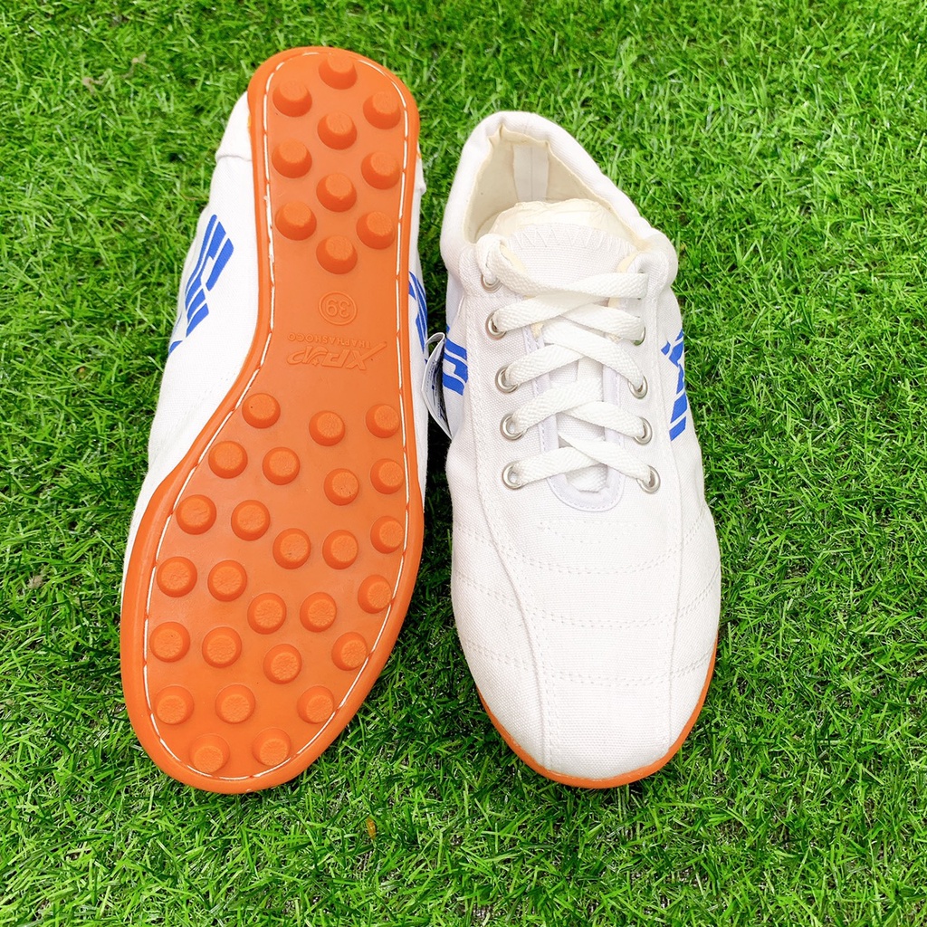 Giày Đá Bóng Thành Phát TP05 Khâu đế, Siêu bền Tặng Tất Thể Thao