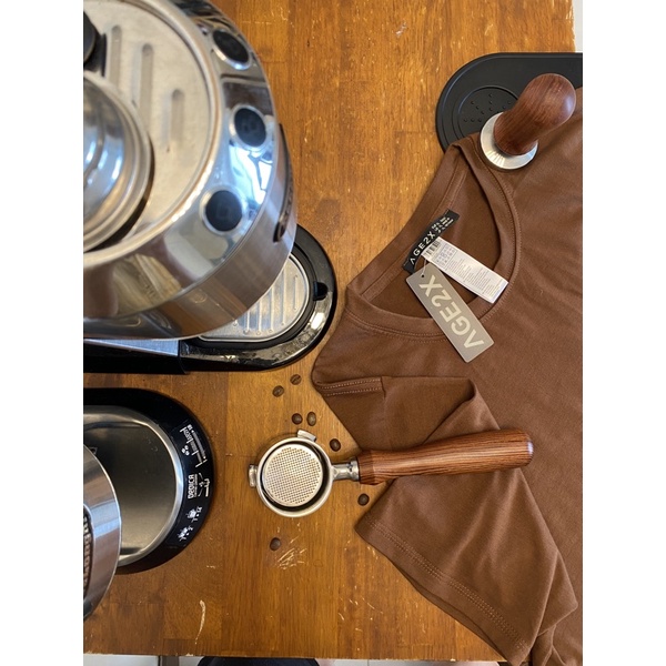 Nâu SOCOLA Màu Áo Thun Trơn AGE2X hot nhất 2021 | BigBuy360 - bigbuy360.vn