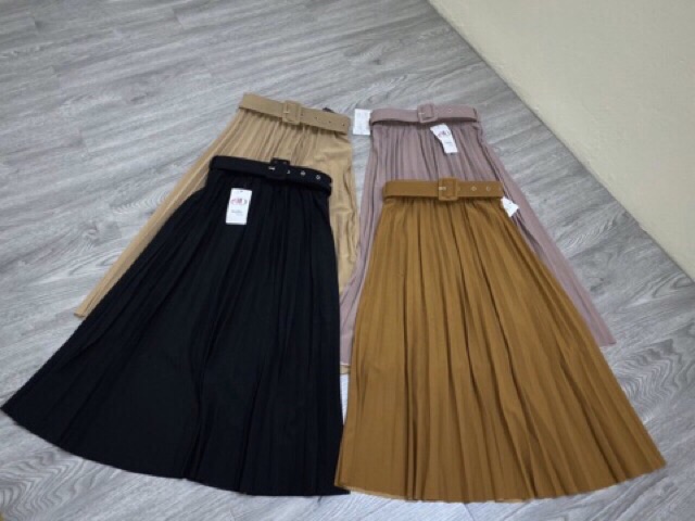 Chân váy xếp ly dài kèm đai | BigBuy360 - bigbuy360.vn