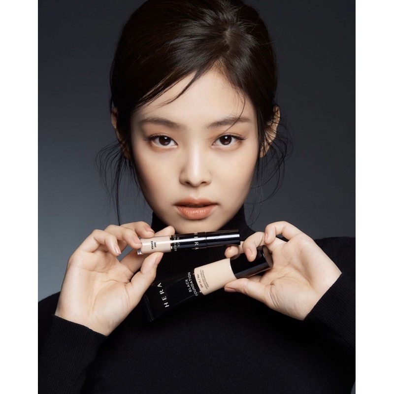 Kem nền Hera Black Foundation Mini 10ml | BigBuy360 - bigbuy360.vn