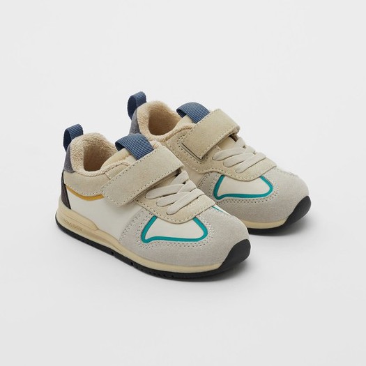 Giày sneaker Z.a ra da lộn kẻ xanh