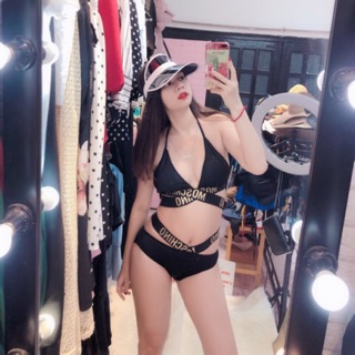 Bikini Moschino kèm ảnh thật