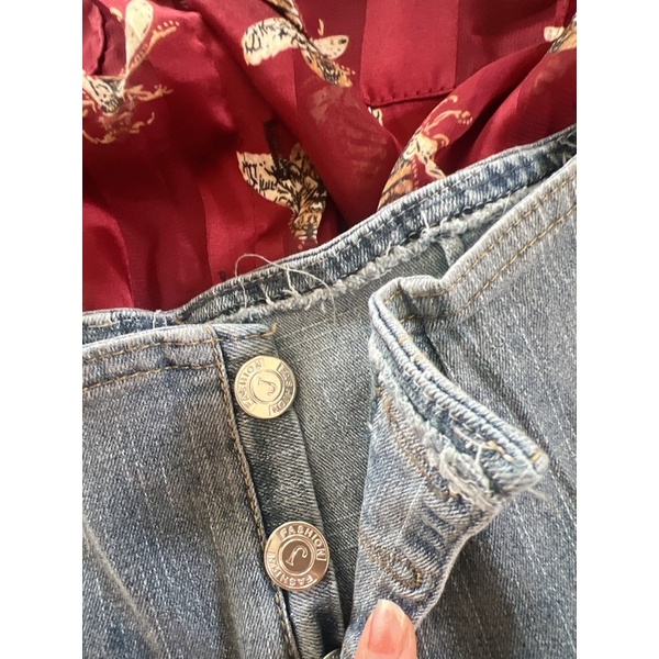 Set áo sơ mi và chân váy jean xoè tầng