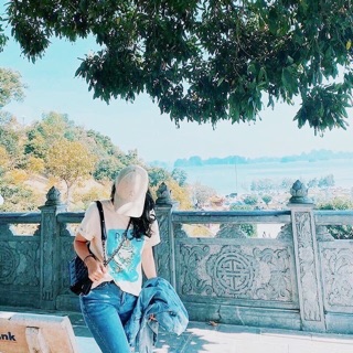 Áo phông rose trắng