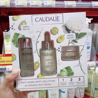 Set Serum Caudalie tặm kèm kem dưỡng và nước thần 30ml