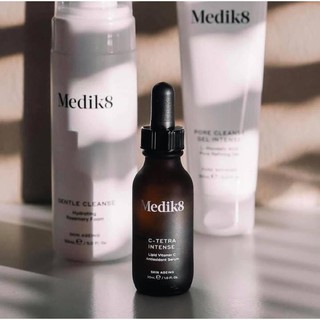 Tinh chất serum dưỡng sáng da mờ thâm nám Serm Medik8 C Tetra intense