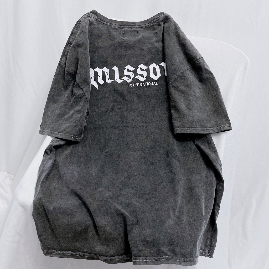 Áo thun tay lỡ Unisex Miss Out màu wax cực chất