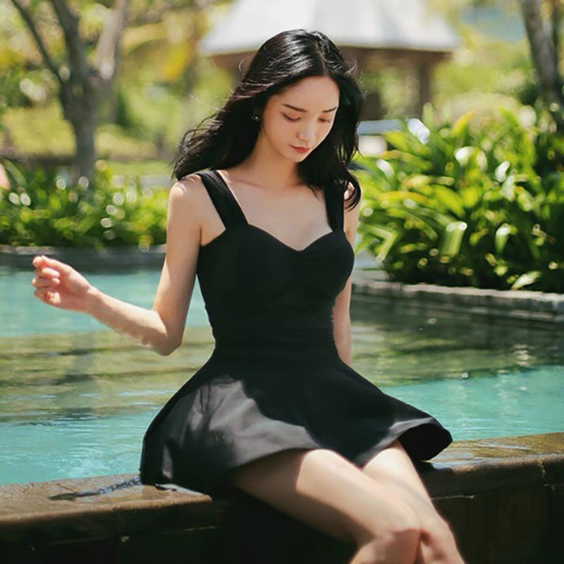 Đồ bơi nữ bikini áo tắm 1 mảnh dạng váy kín đáo liền thân đi biển đi bơi Cici