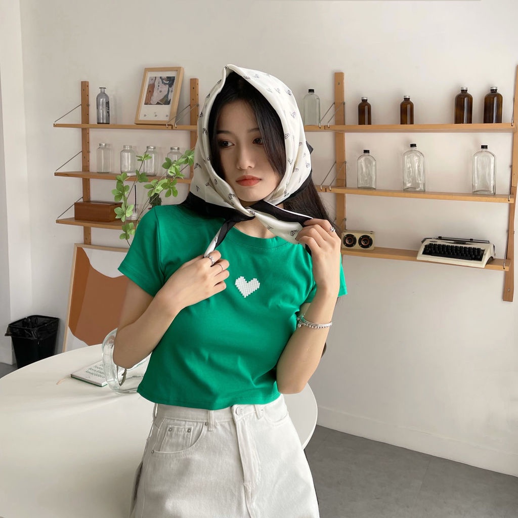 Áo Thun Ngắn Tay Thêu Họa Tiết Trái Tim Nhỏ Xinh Thời Trang Mùa Hè Cho Nữ