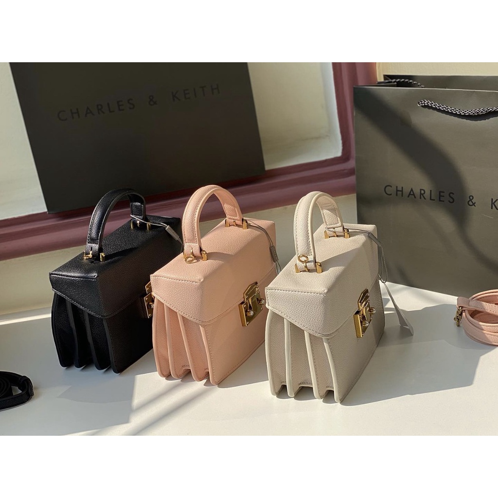 Túi  CnK  Hộp sang trọng, đơn giản size 19