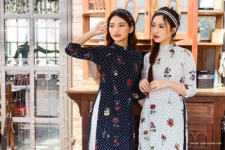Áo dài cách tân kèm quần lụa