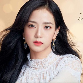 Tranh đính đá tự làm-ca sĩ Jisoo của nhóm blankpink