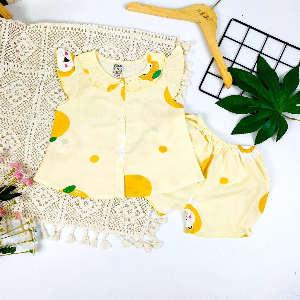 Bộ quần áo vải tôn  mẫu sát nách lai bèo tròn mềm - mịn - mát cho bé gái Megauu M099