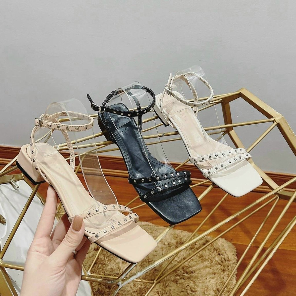 Giày sandal gót 2cm phối 2 dây chéo tán đinh cực xinh