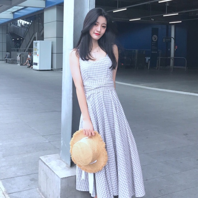 Váy maxi 2 dây hở lưng