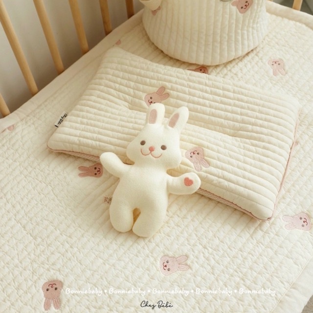 Gối thêu Gấu/Thỏ/Hổ chữ nhật Chezbebe cho bé từ sơ sinh