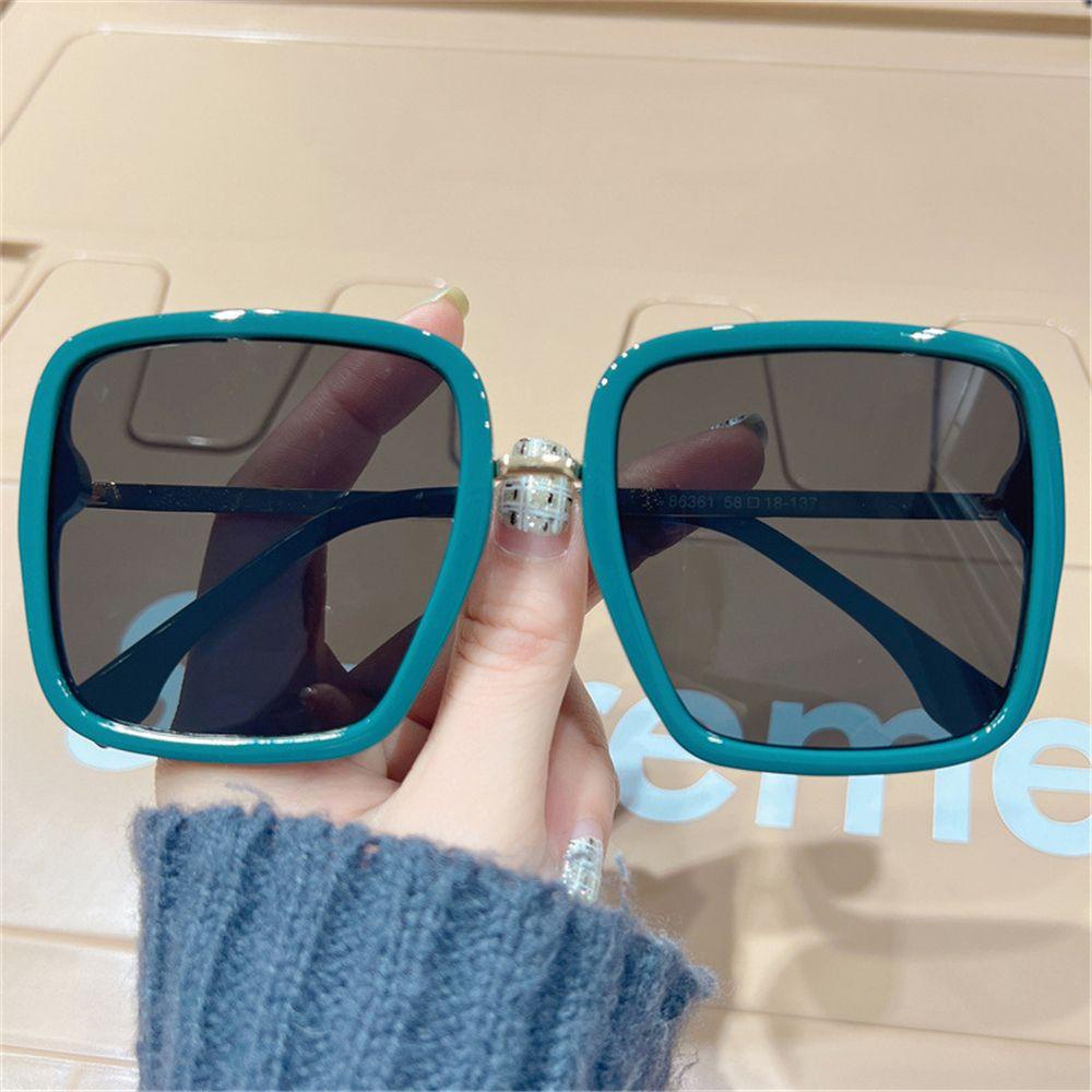 EUTUS Kính Mát Nữ Gọng Kim Loại Chống Tia UV400 Thời Trang