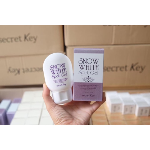 Gel hỗ trợ giảm thâm nám Snow White Spot