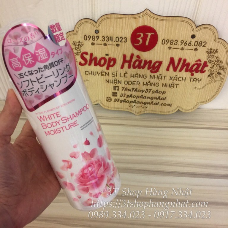 Sữa tắm trắng Manis Nhật Bản White Body Shampoo