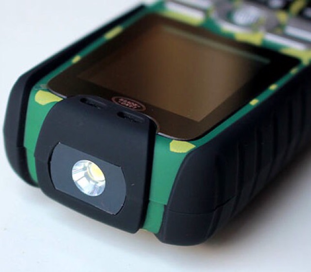 Điện thoại A8+ pin khủng sạc cho máy khác ( xanh lính) | BigBuy360 - bigbuy360.vn