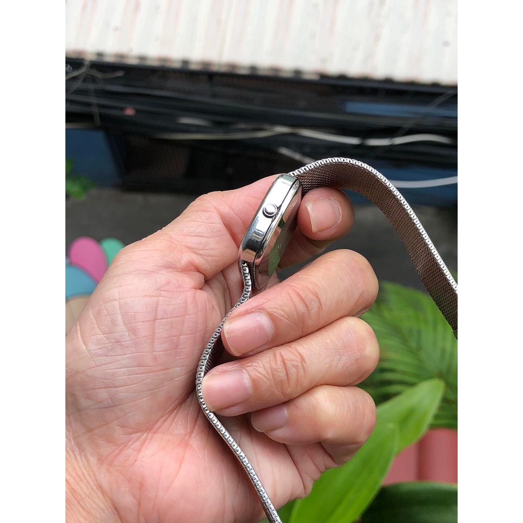 Đồng hồ nam hiệu Seiko, dây lụa, hàng đã qua sử dụng