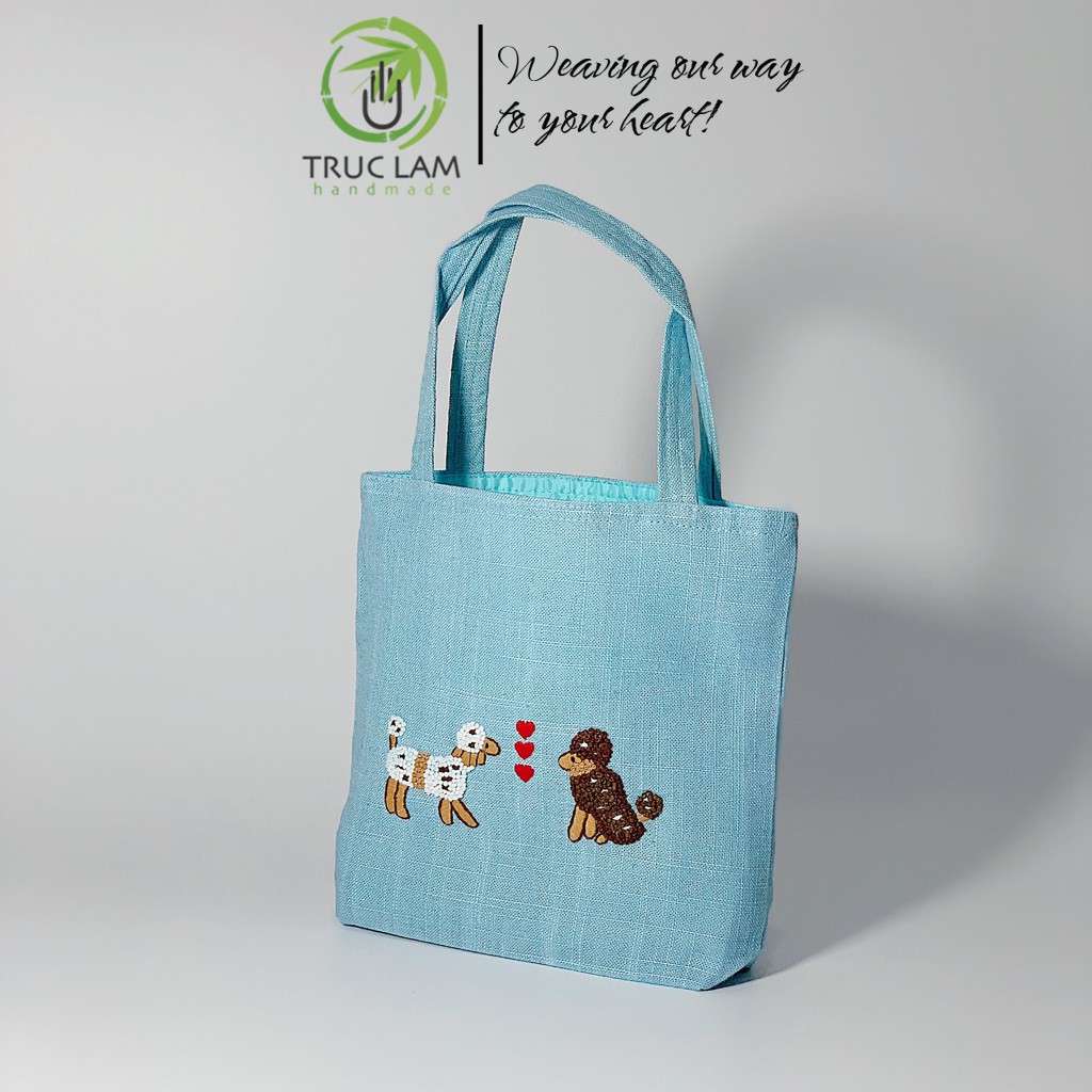 Túi Xách Vải Linen Thêu Tay Họa Tiết Hai Chú Chó (A) - Trúc Lâm Handmade