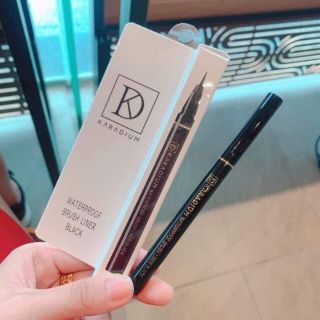 Bút dạ kẻ mắt Karadium Waterproof Brush Liner Black