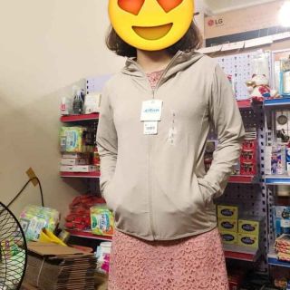 Áo chống nắng UNIQLO xách tay Nhật giá sale