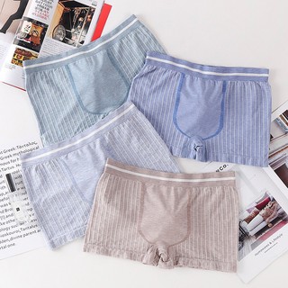 Quần lót boxer phối họa tiết kẻ sọc thoáng mát dành cho nam