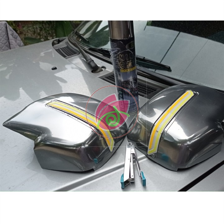 Xịt hiệu ứng gương soi Bosny Mirror Chrome B123