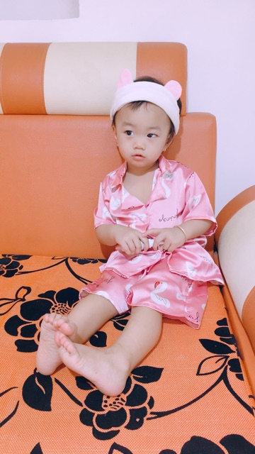 Pijama lụa ngắn tay cho bé