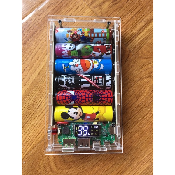 Box sạc dự phòng mica Lò xo 6 cell 18650