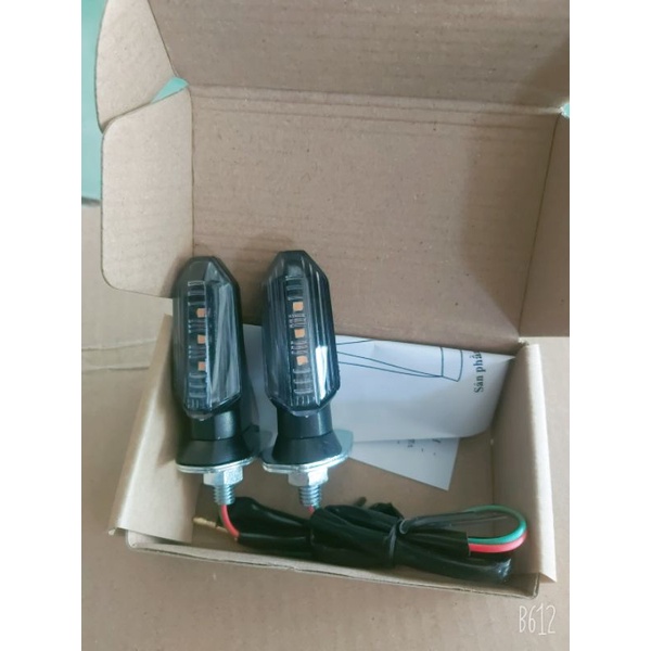 Đèn xi nhan K4 CHÍNH HÃNG HIDU kiểu winner X cho các dòng xe vario, exciter 150, NVX, MSX, CBR ,MT15,R15V3 , PKl, PKN