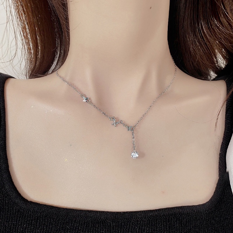 Vòng cổ Mặt Hình Bướm Màu Kẹo Đơn Giản Cá Tính